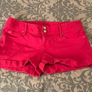 Lilly Pulitzer hot pink Kelli Short size 10
